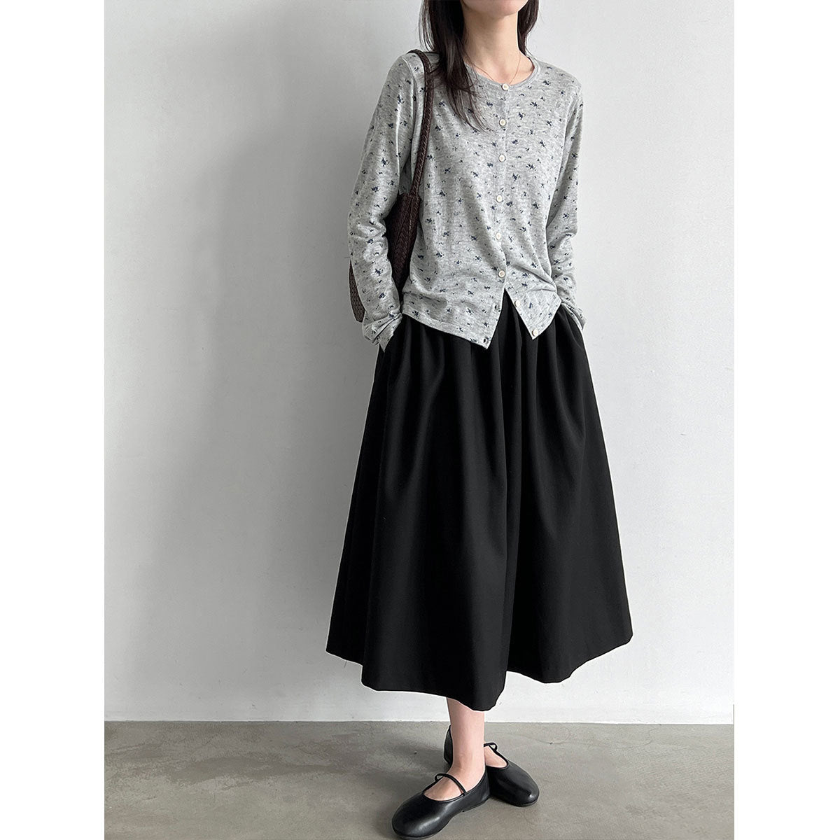 Retro Wool Floral Knit Cardigan for Women  Slim Fit Sweater Outerwear